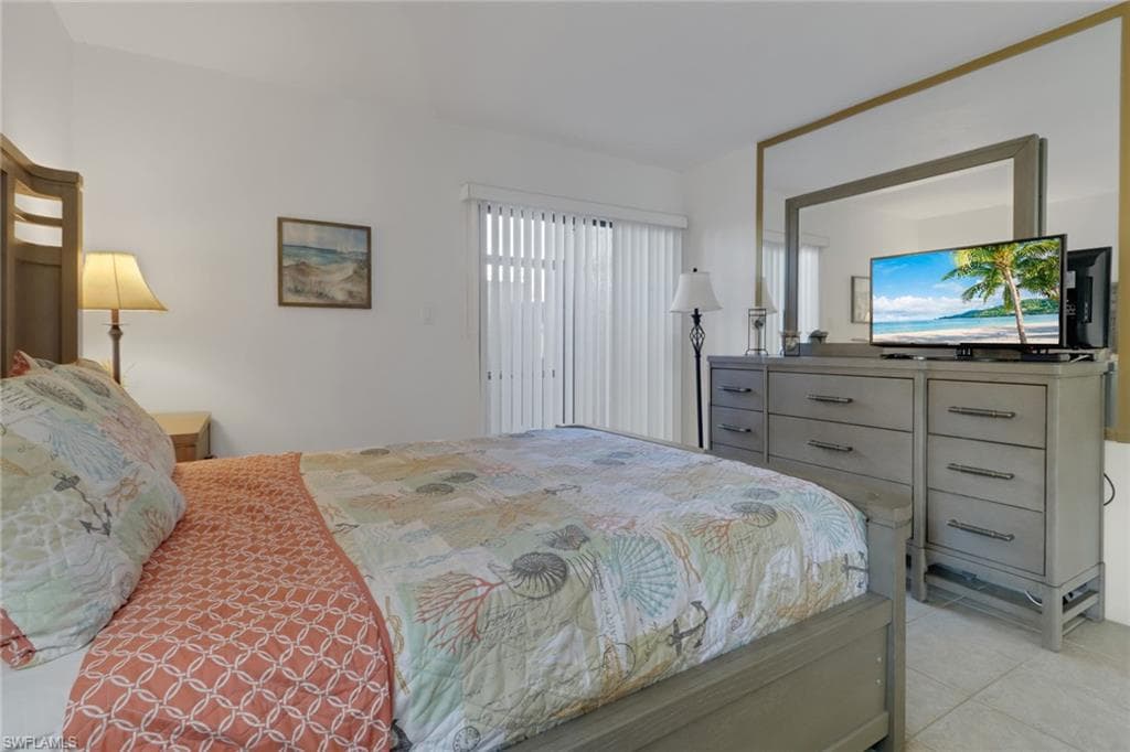 5015 Harbortown LN # 104, FORT MYERS FL 33919-6
