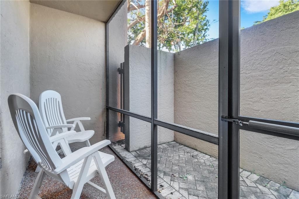 5015 Harbortown LN # 104, FORT MYERS FL 33919-9