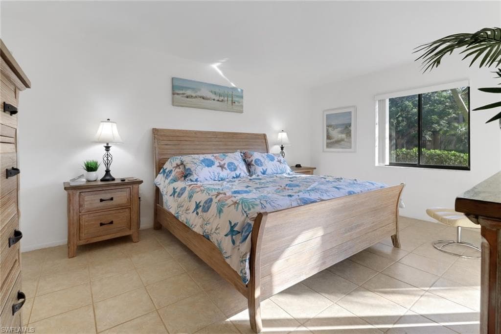 5015 Harbortown LN # 104, FORT MYERS FL 33919-17