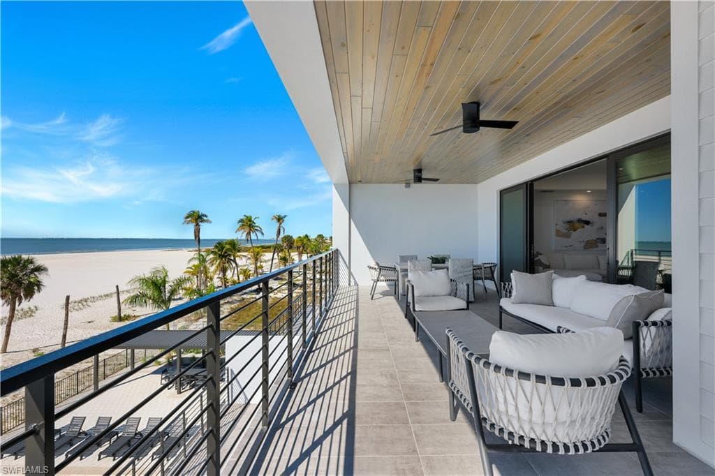 6230 Estero BLVD # 101, FORT MYERS BEACH FL 33931-22