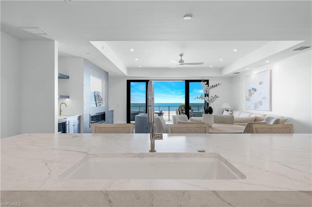 6230 Estero BLVD # 101, FORT MYERS BEACH FL 33931-14