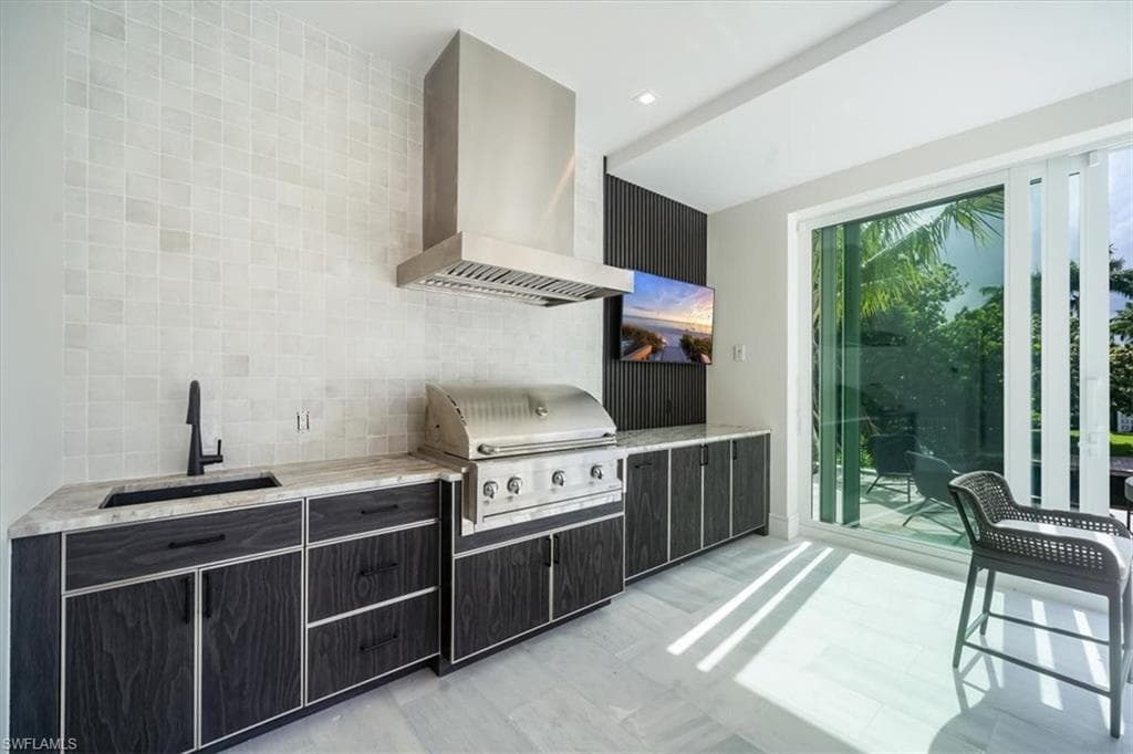 1645 Bonita CT-36