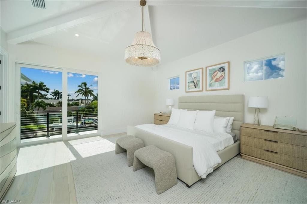 1645 Bonita CT-30