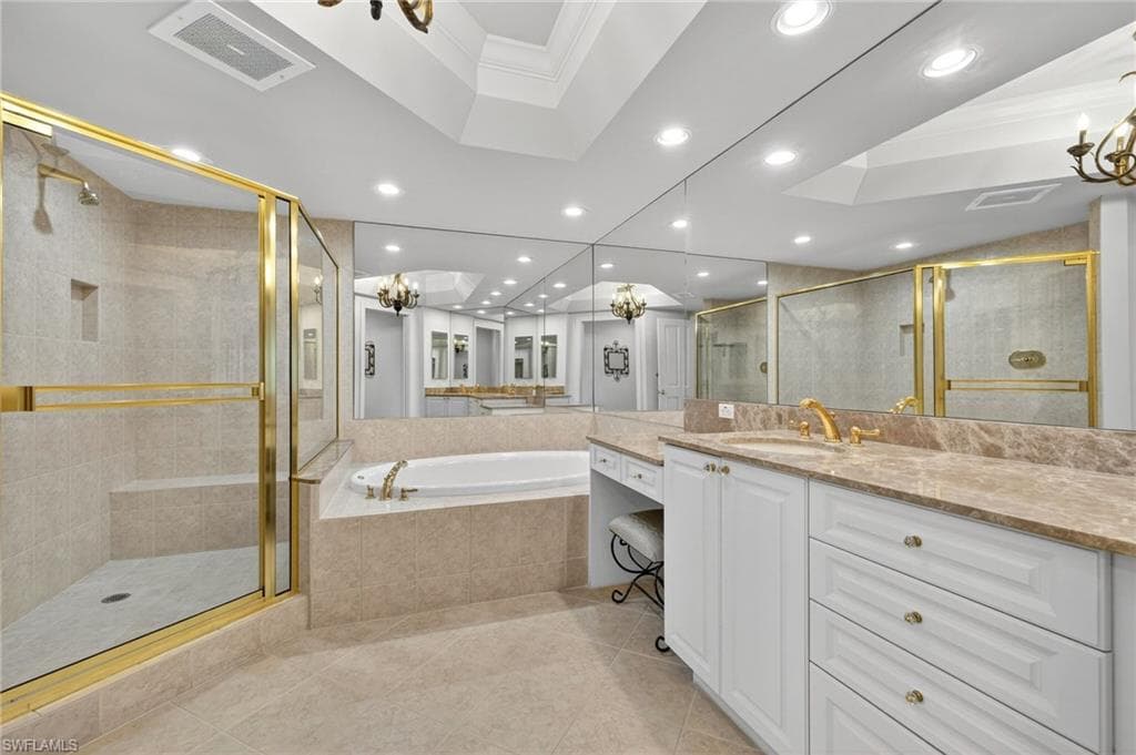 1060 Borghese LN # 702, NAPLES FL 34114-15