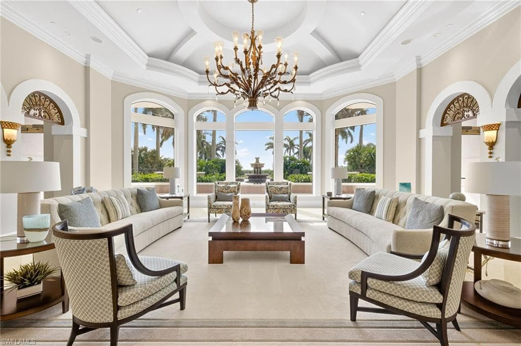 1060 Borghese LN # 702, NAPLES FL 34114-2