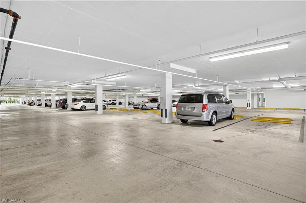 1060 Borghese LN # 702, NAPLES FL 34114-37