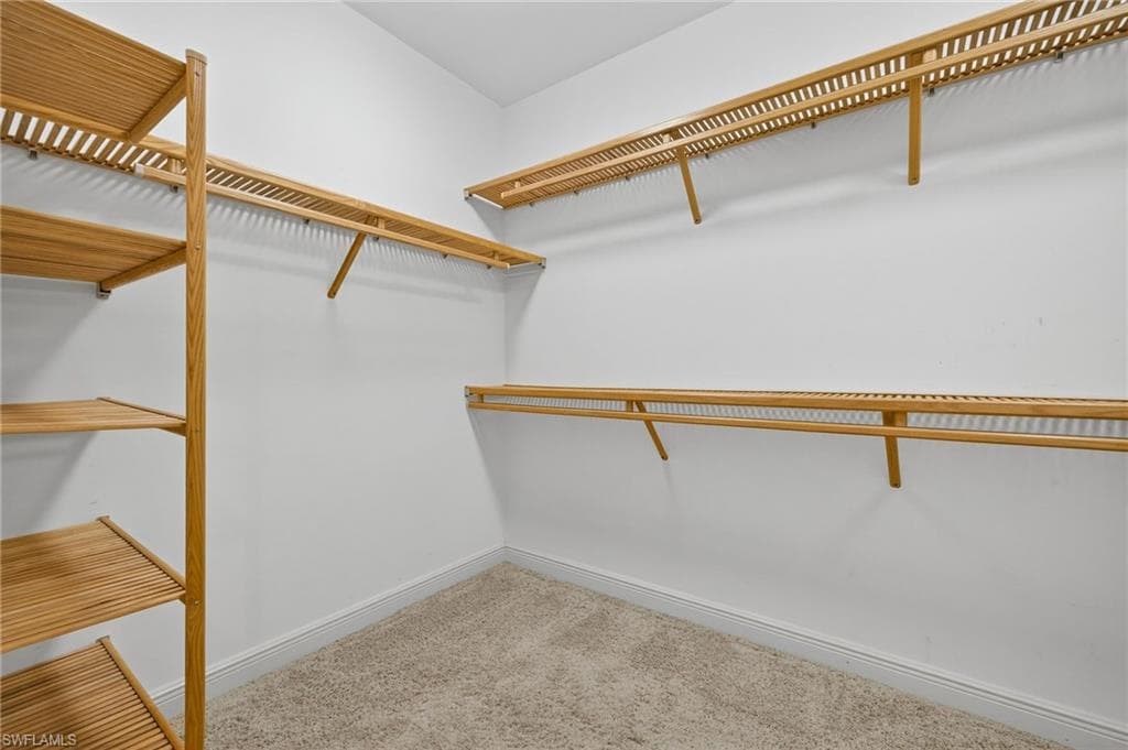 1060 Borghese LN # 702, NAPLES FL 34114-17