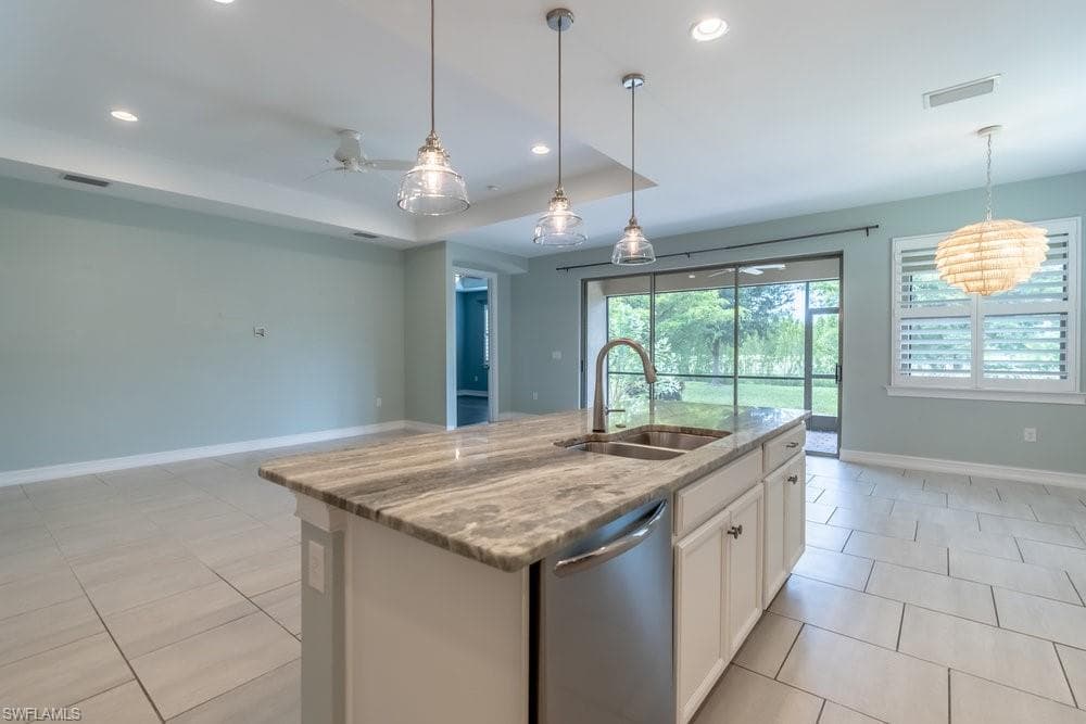 16374 Barclay CT, NAPLES FL 34110-5