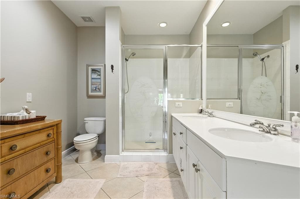 1325 Sweetwater CV # 201, NAPLES FL 34110-9