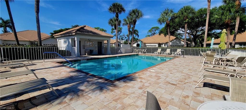 8524 Fairway Bend DR, ESTERO FL 33967-22