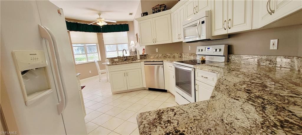 8524 Fairway Bend DR, ESTERO FL 33967-6