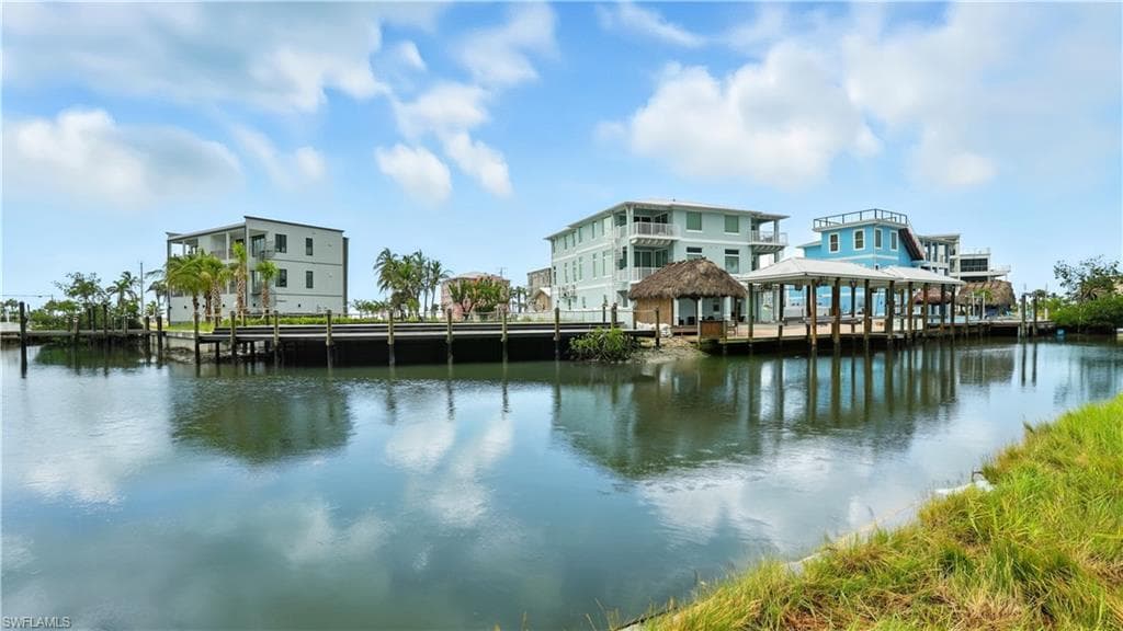 914 3rd ST, FORT MYERS BEACH FL 33931-22