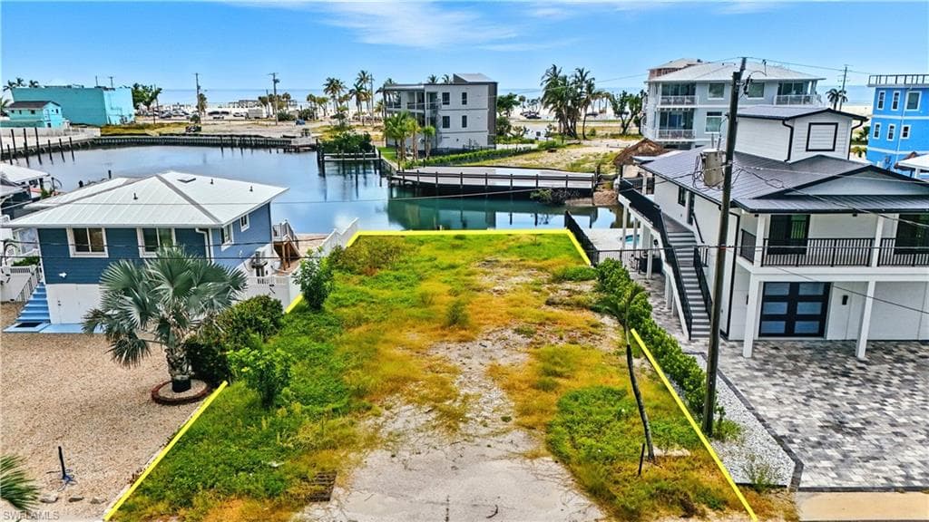 914 3rd ST, FORT MYERS BEACH FL 33931-11