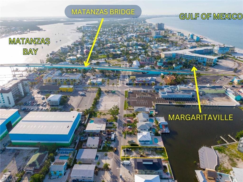 914 3rd ST, FORT MYERS BEACH FL 33931-2