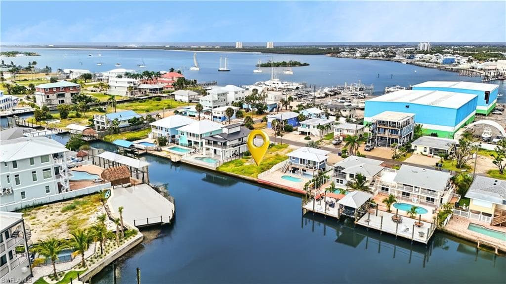 914 3rd ST, FORT MYERS BEACH FL 33931-18