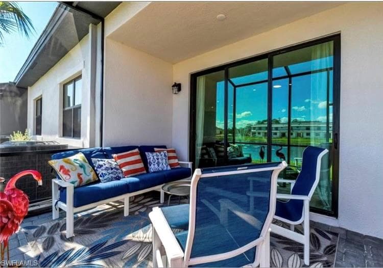 7580 Carnegie WAY, NAPLES FL 34119-11