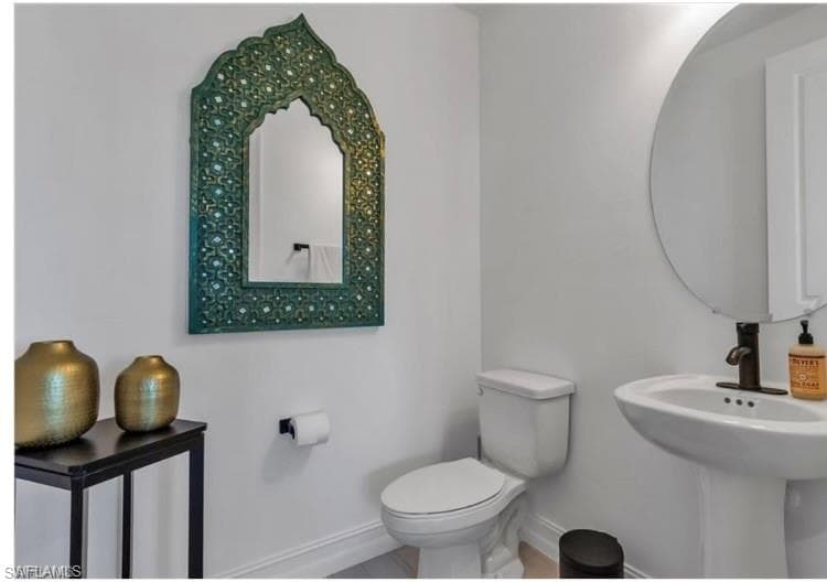 7580 Carnegie WAY, NAPLES FL 34119-13