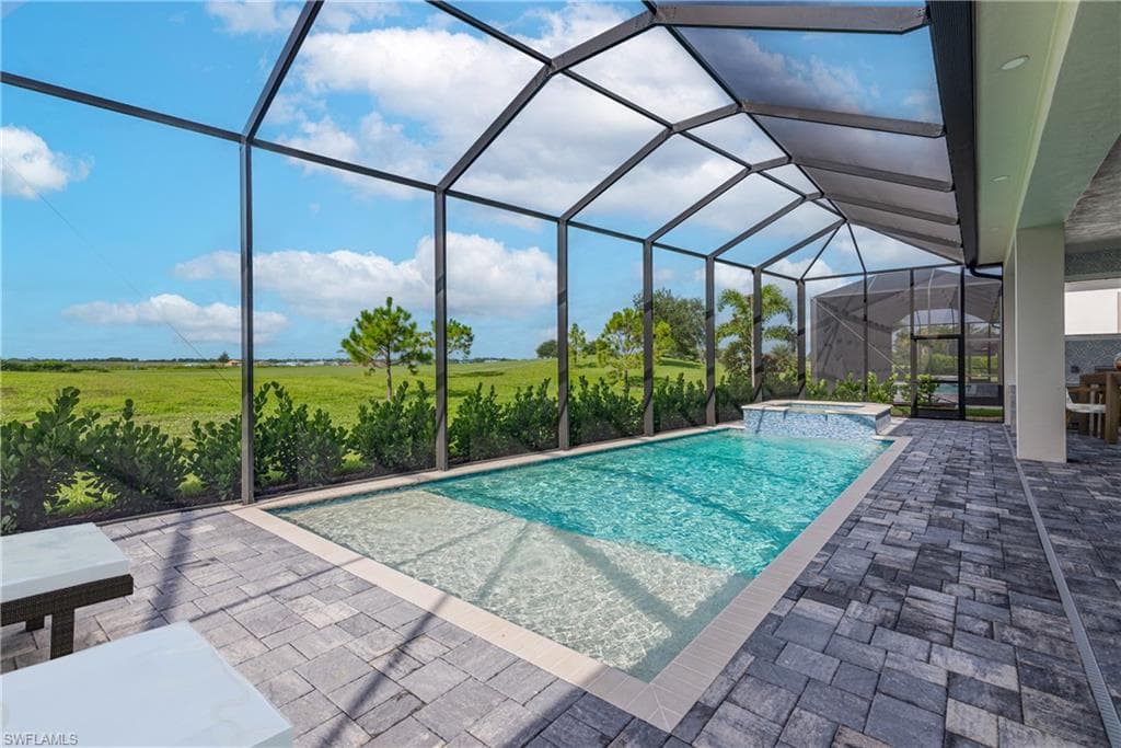 3383 Chestnut Grove DR, ALVA FL 33920-23