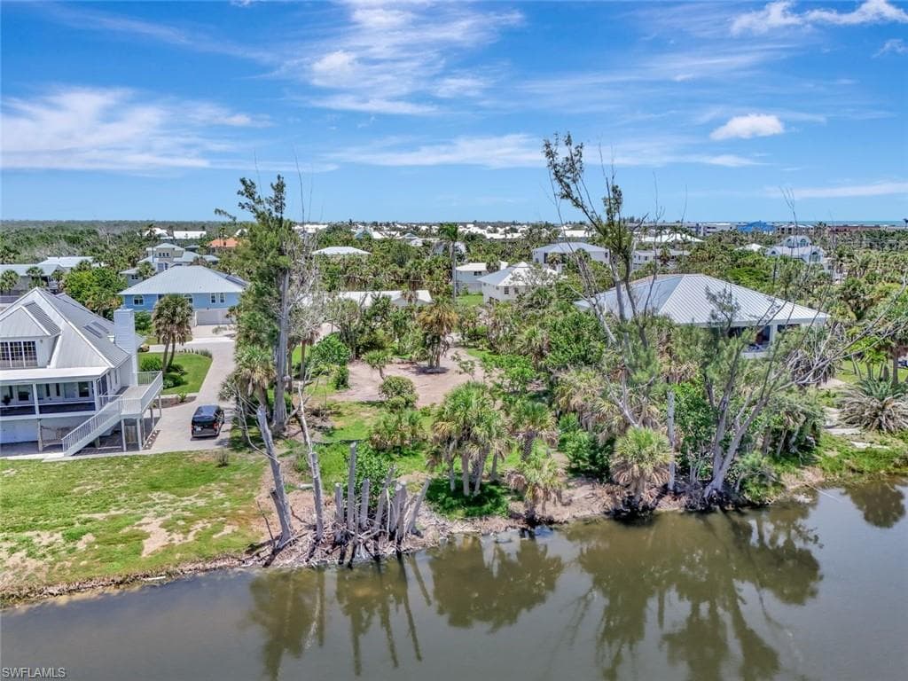 231 Palm Lake DR, SANIBEL FL 33957-11