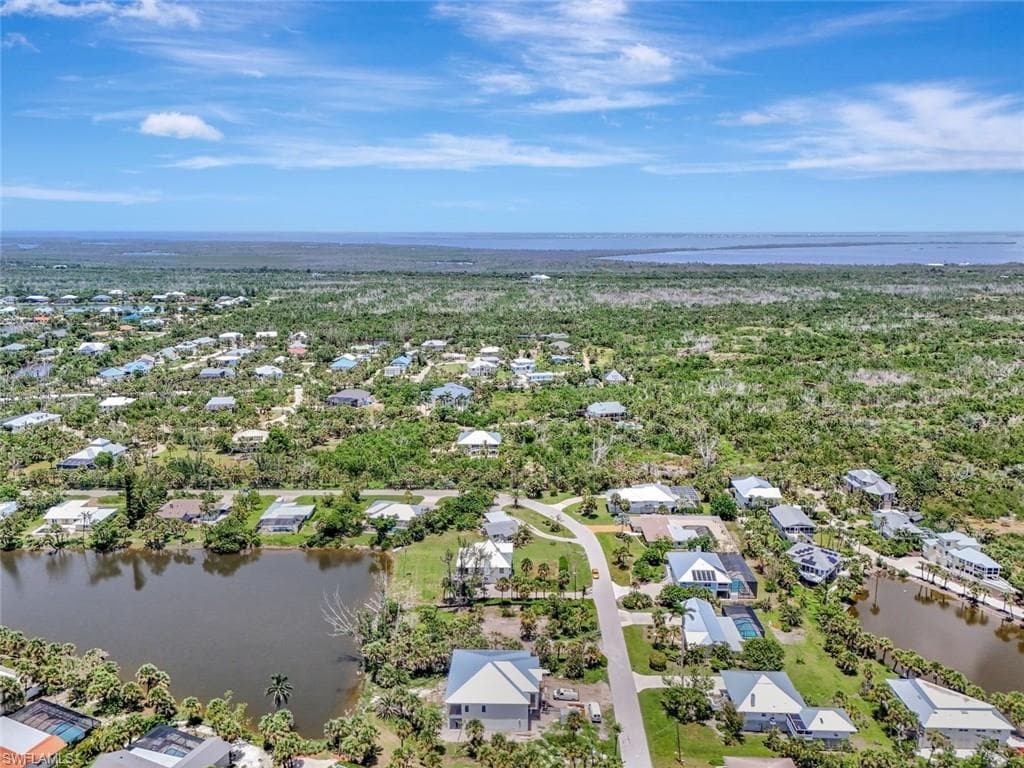 231 Palm Lake DR, SANIBEL FL 33957-14