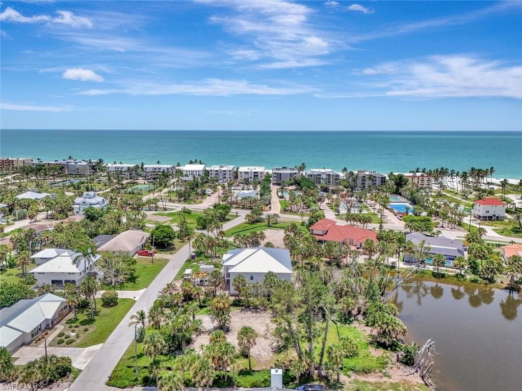 231 Palm Lake DR, SANIBEL FL 33957-10