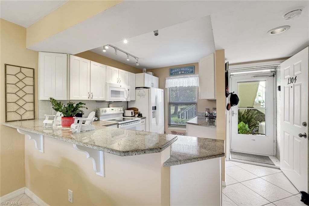 1335 Mainsail DR # 1304, NAPLES FL 34114-6