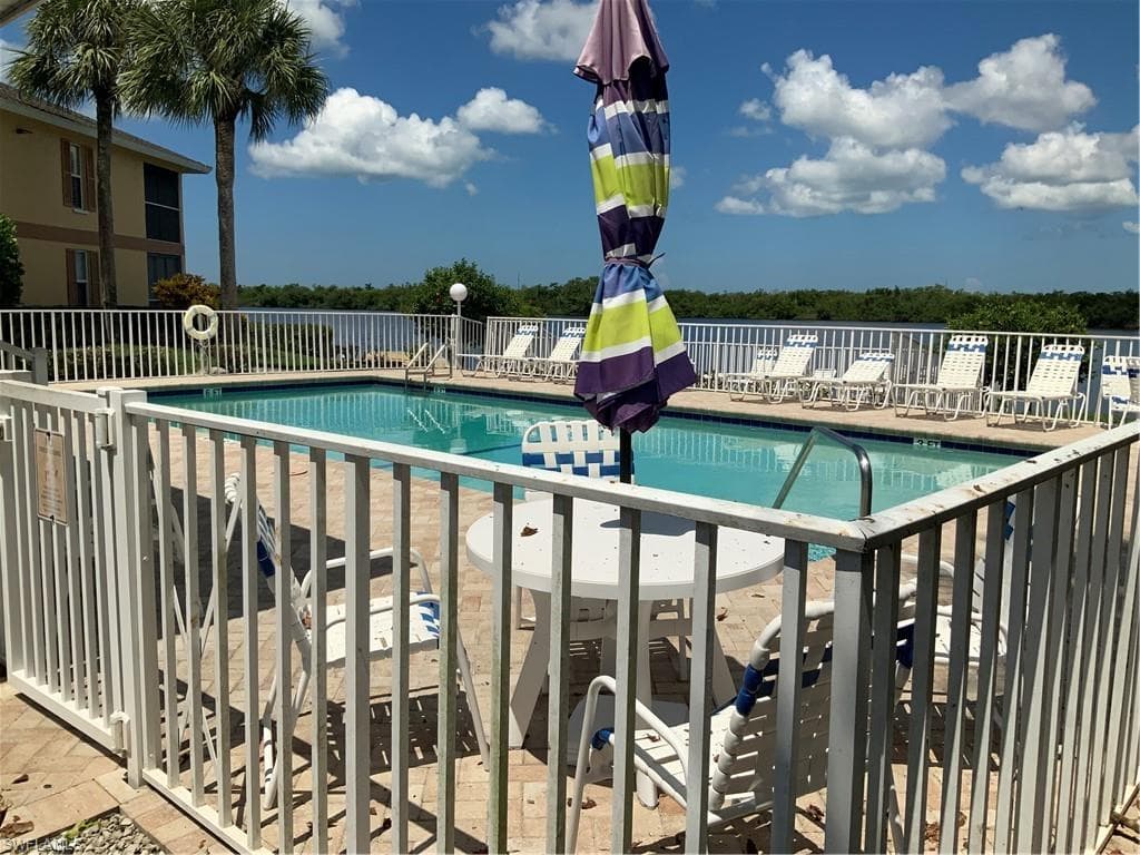 1335 Mainsail DR # 1304, NAPLES FL 34114-31