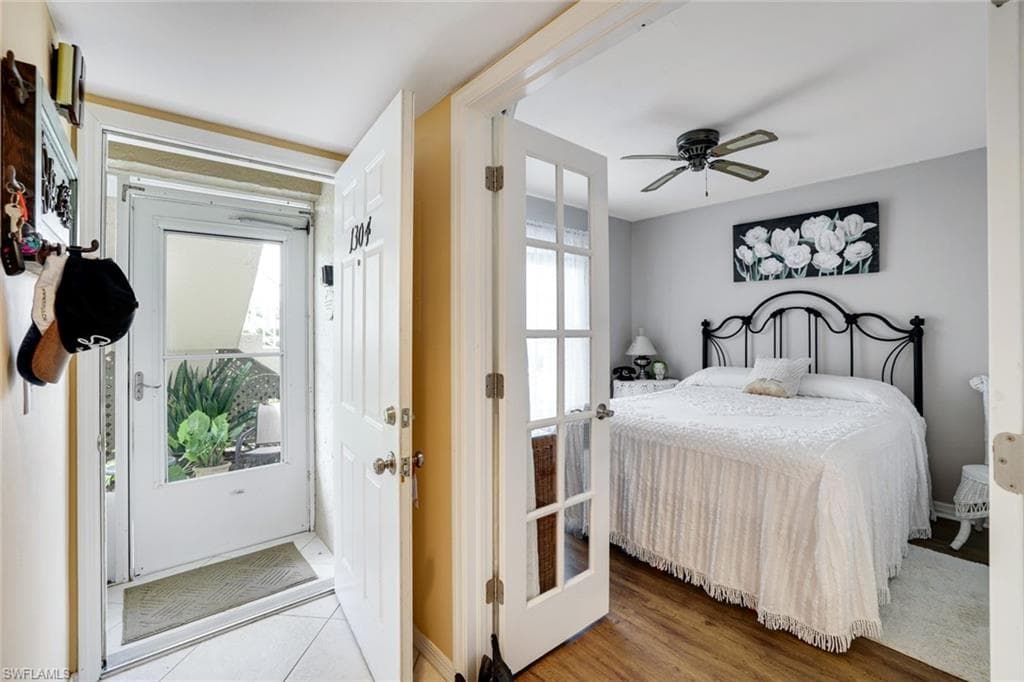 1335 Mainsail DR # 1304, NAPLES FL 34114-20