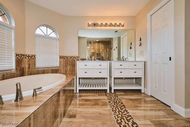 16561 Wellington Lakes CIR, FORT MYERS FL 33908-28