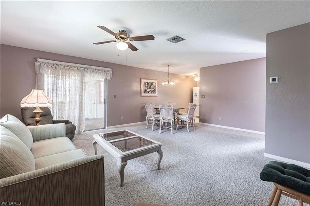 365 Westpark RD, LEHIGH ACRES FL 33936-3