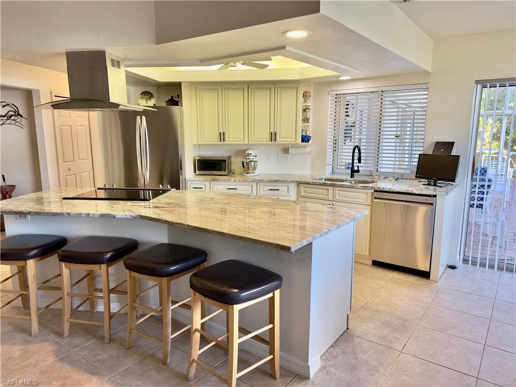2215 Channel WAY, NORTH FORT MYERS FL 33917-23