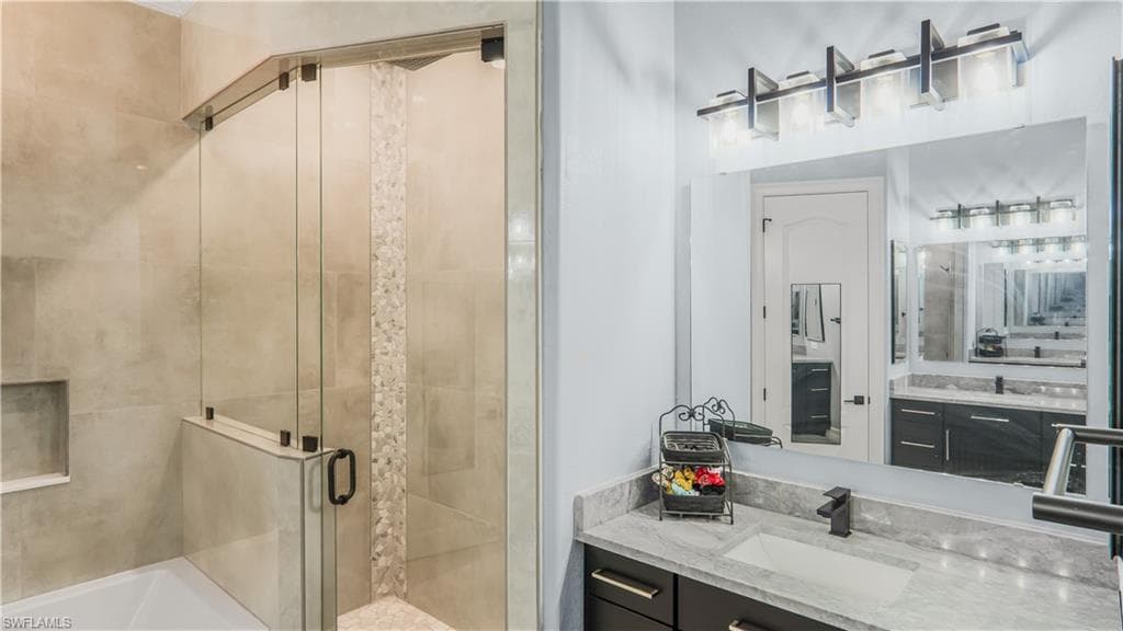 5328 Mayfair CT, CAPE CORAL FL 33904-11