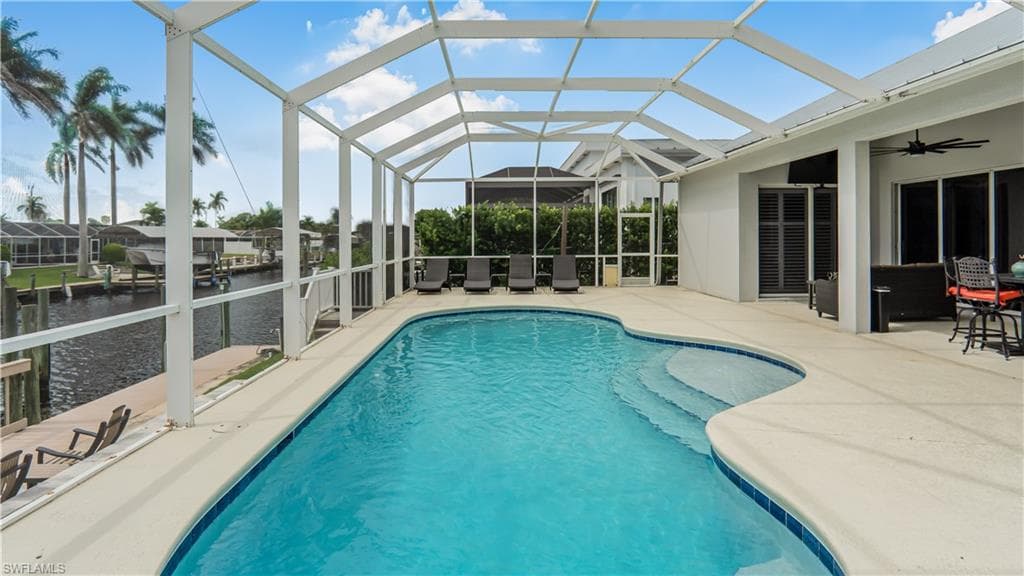 5328 Mayfair CT, CAPE CORAL FL 33904-6