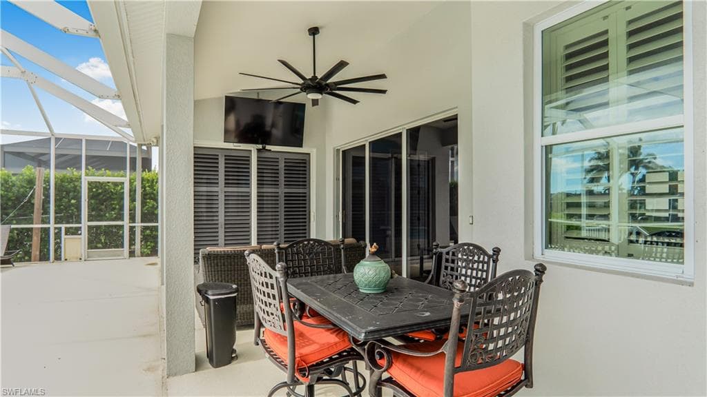 5328 Mayfair CT, CAPE CORAL FL 33904-4