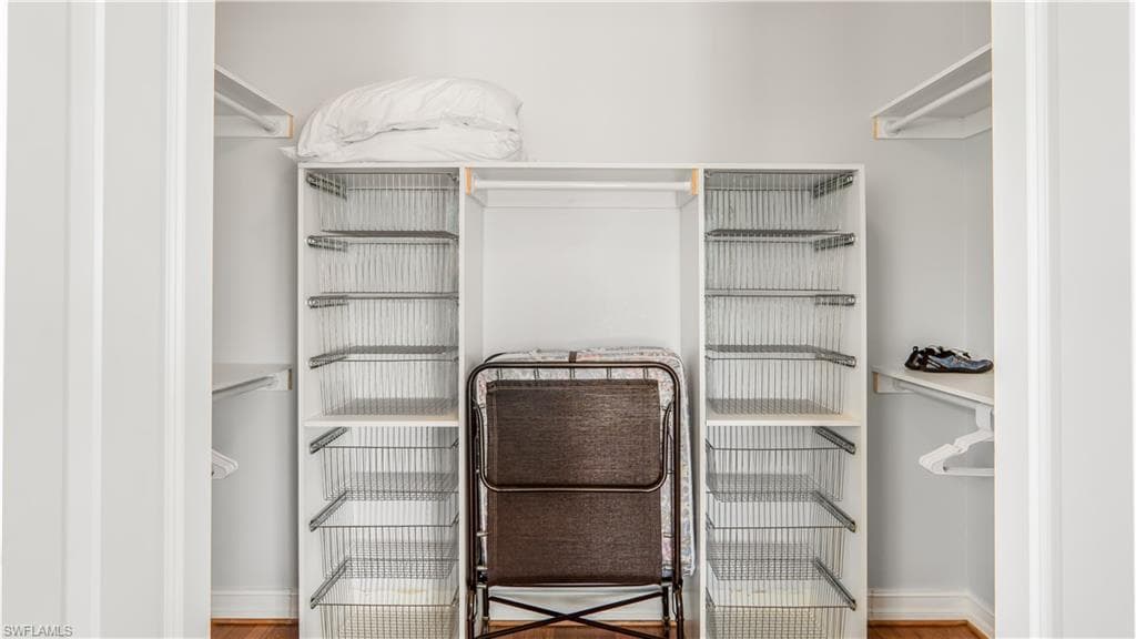 5328 Mayfair CT, CAPE CORAL FL 33904-19