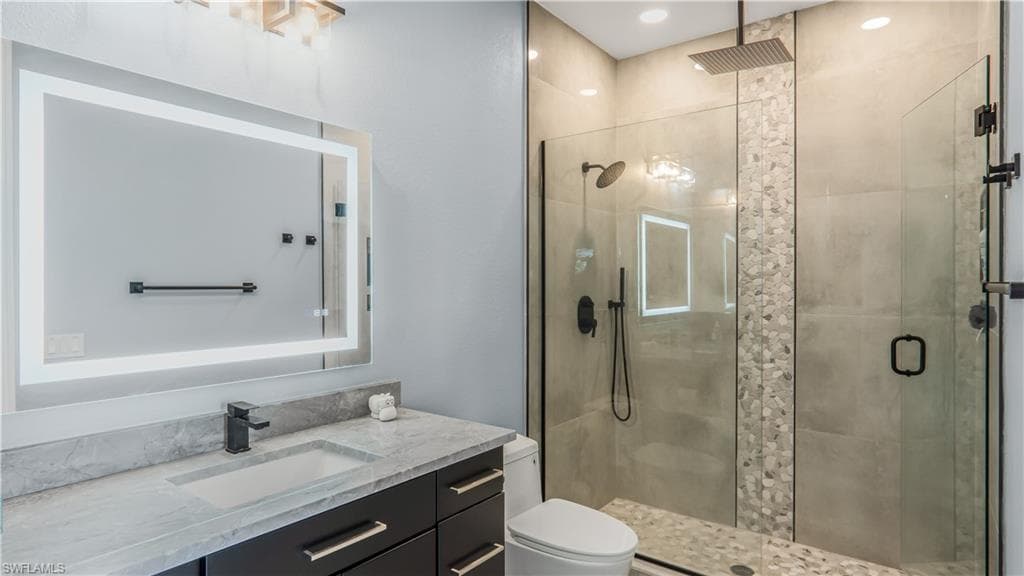 5328 Mayfair CT, CAPE CORAL FL 33904-14