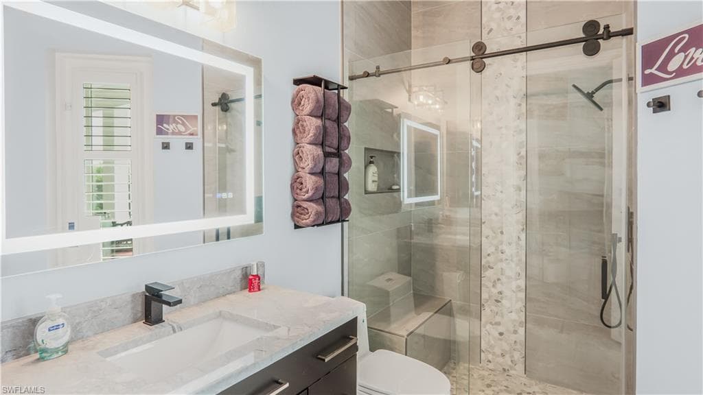 5328 Mayfair CT, CAPE CORAL FL 33904-24