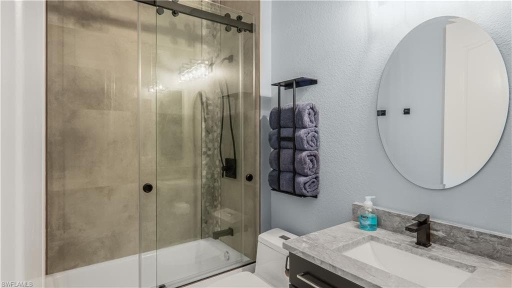 5328 Mayfair CT, CAPE CORAL FL 33904-20