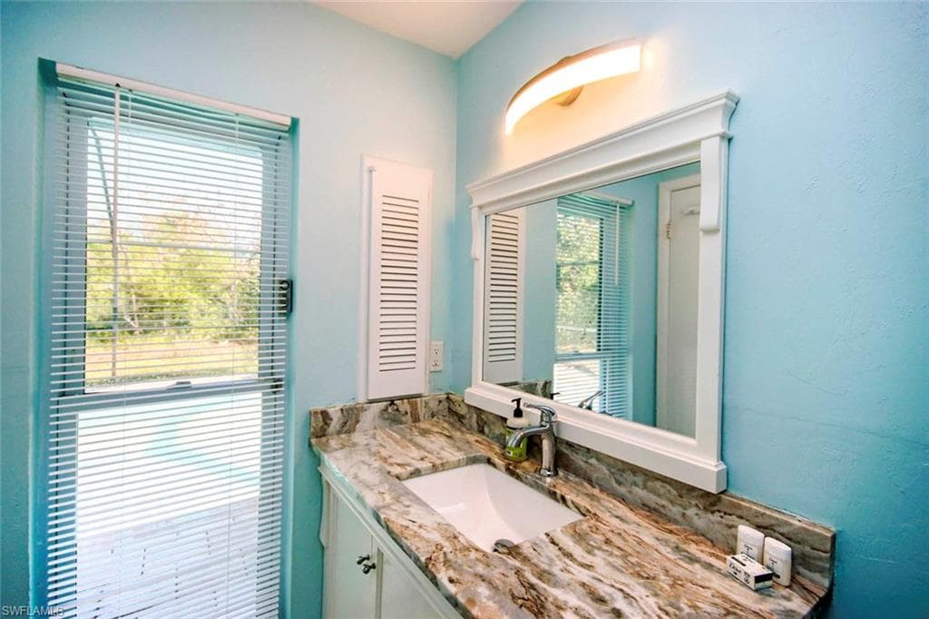 4560 Brainard Bayou RD, SANIBEL FL 33957-17