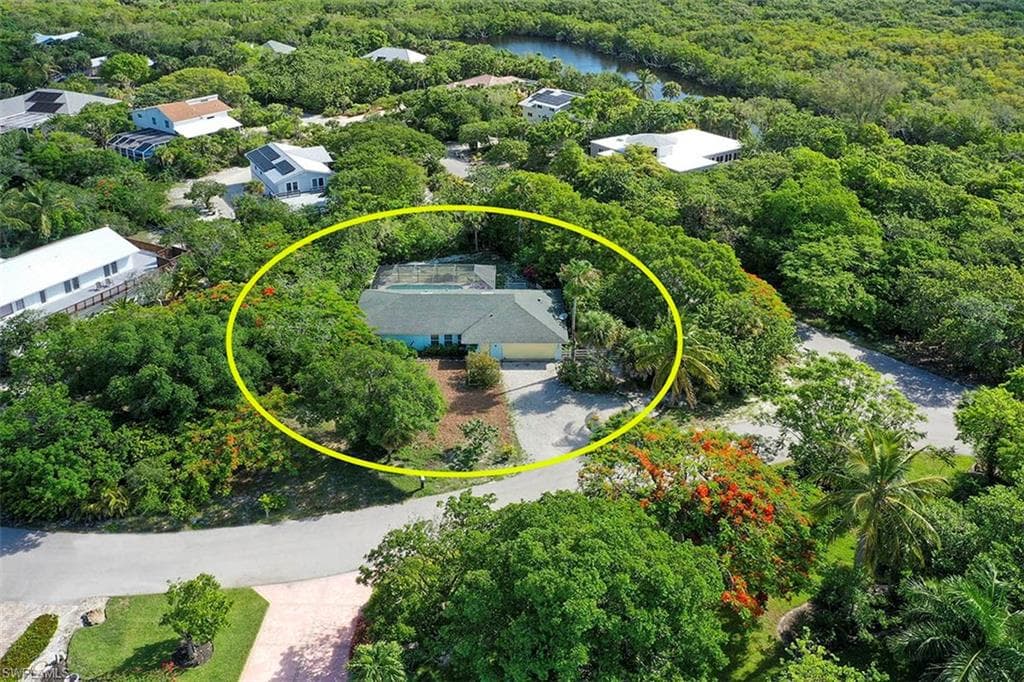 4560 Brainard Bayou RD, SANIBEL FL 33957-3