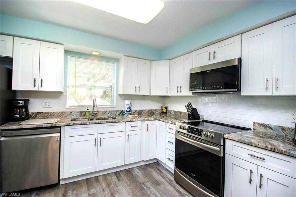 4560 Brainard Bayou RD, SANIBEL FL 33957-7