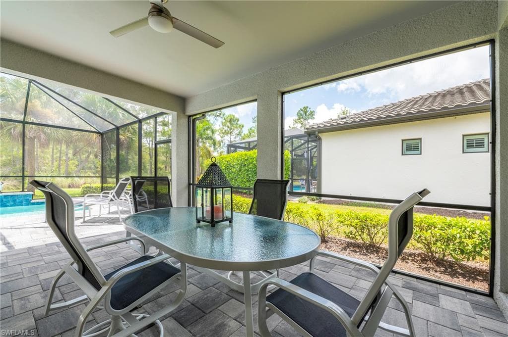 6902 Winding Cypress DR, NAPLES FL 34114-23