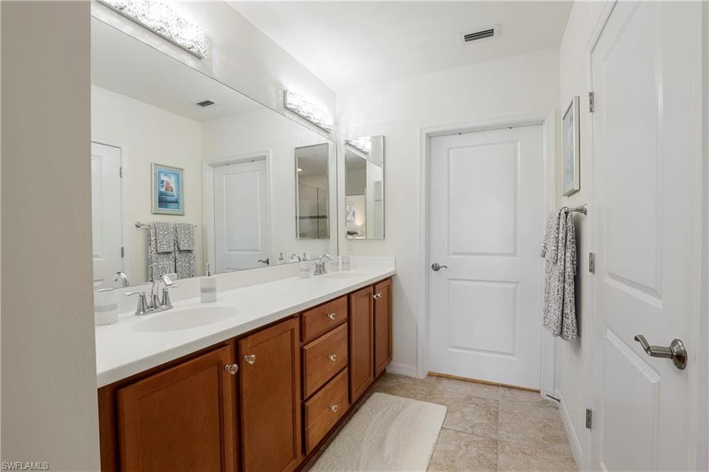 15145 Palmer Lake CIR # 103, NAPLES FL 34109-11