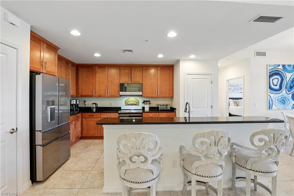 15145 Palmer Lake CIR # 103, NAPLES FL 34109-8