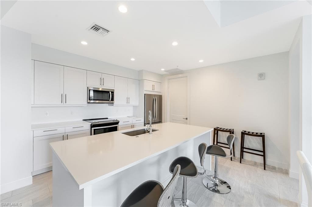 1111 Central # 417S, NAPLES FL 34102-10