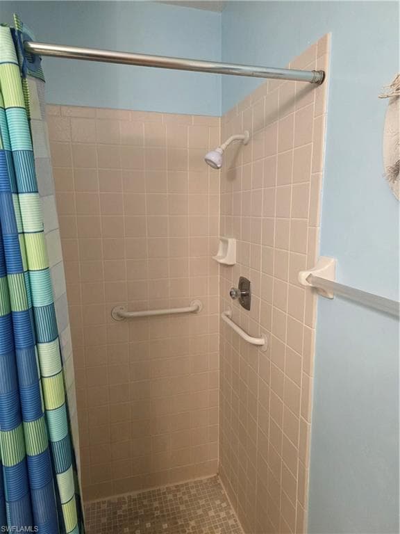 52 Heath Aster LN, LEHIGH ACRES FL 33936-21