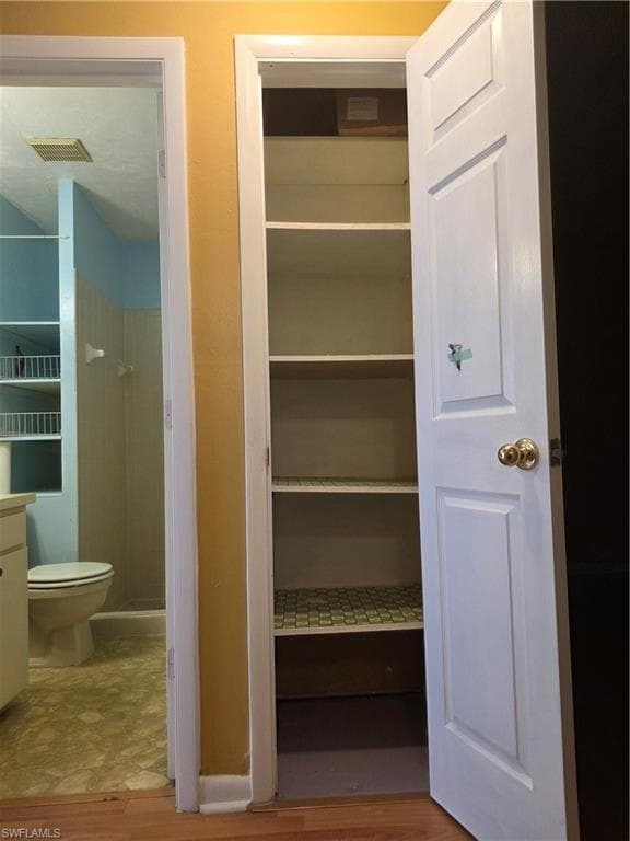 52 Heath Aster LN, LEHIGH ACRES FL 33936-33