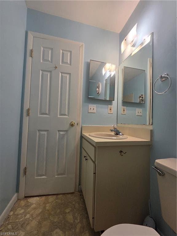 52 Heath Aster LN, LEHIGH ACRES FL 33936-28