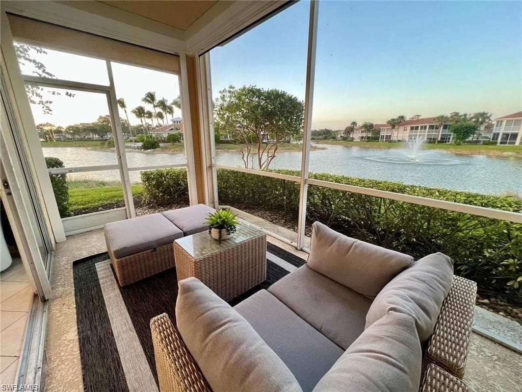3062 Driftwood WAY # 4301, NAPLES FL 34109-1
