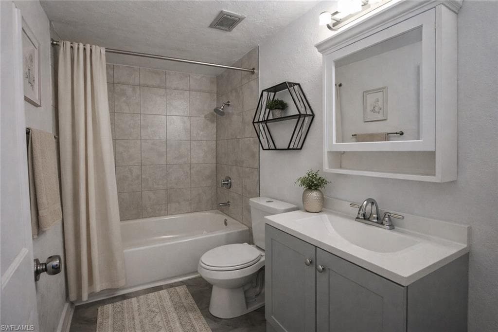 2305 Towles ST-4